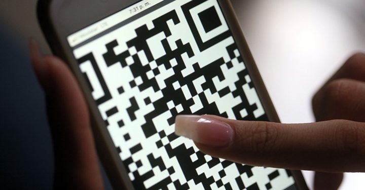 Mexico launches instant mobile payments