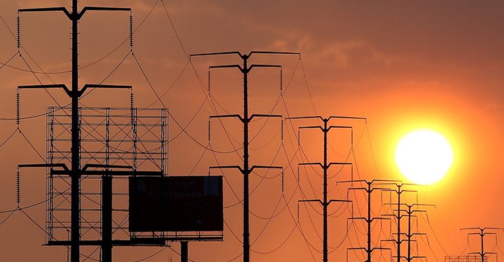 Mexico limits private sector in power generation