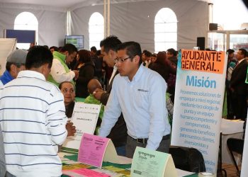 Number of Mexicans without employee benefits grows