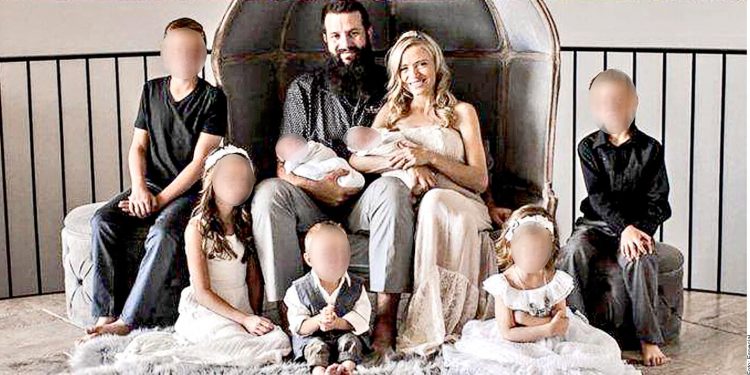 Massacre victims' families ask Trump for meeting