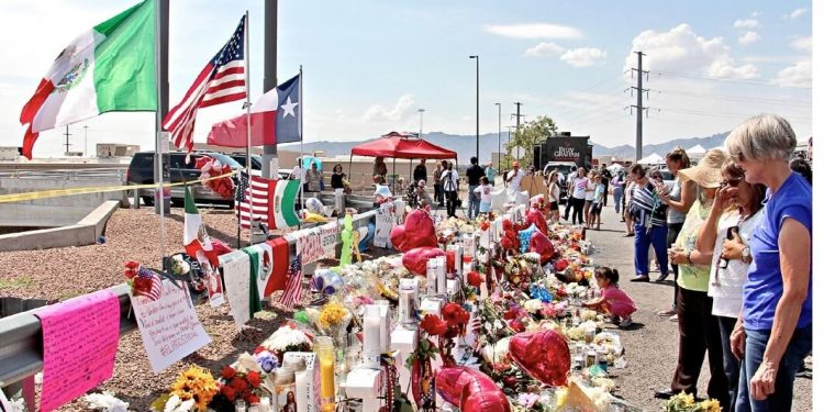 Mexicans sue Walmart over El Paso shooting