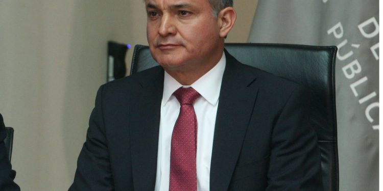 US arrests Mexico's former top cop for aiding Sinaloa Cartel