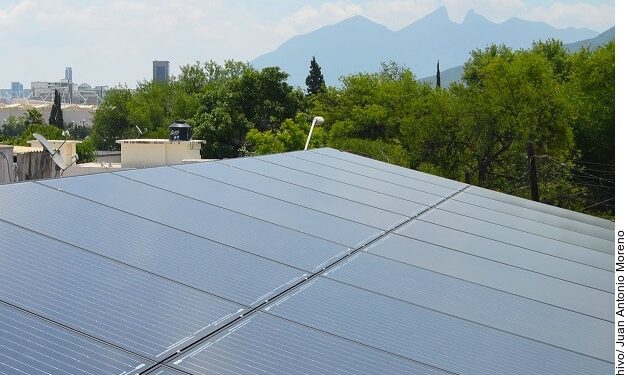 Mexico allows neighbors to trade electric power