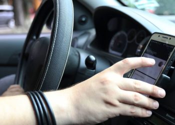 Digital platforms forced to collect VAT, income tax