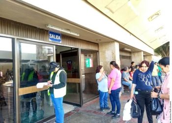 Guadalajara: Medicine scarcity hits public hospitals