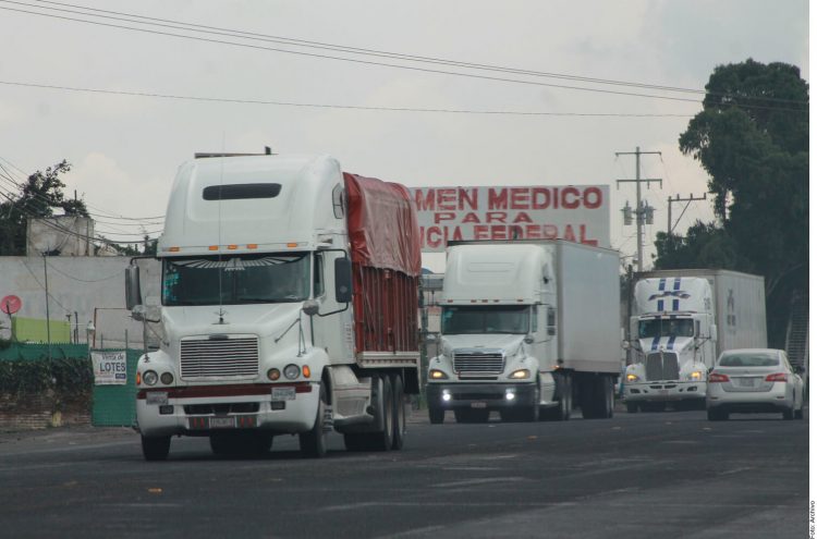 Truck cargo theft rises 49%.- freight tracking industry