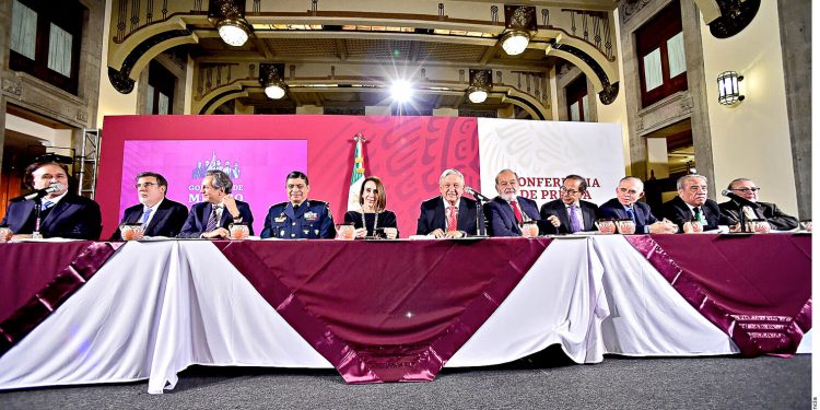 AMLO passes the hat among Mexico's top magnates