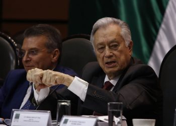 CFE's seeks union deal in exchange for board seat