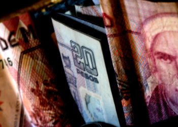 Mexico lags behind in fiscal stimulus amidst turmoil