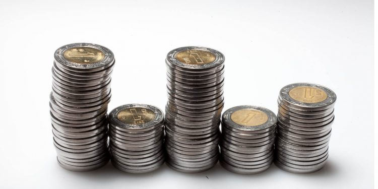 Oil prices collapse, coronavirus hit Mexican peso