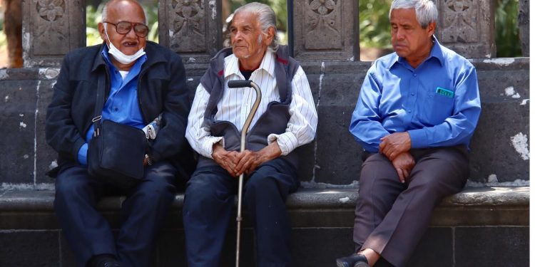 Coronavirus: Mexico increases mitigation, reports 5 deaths