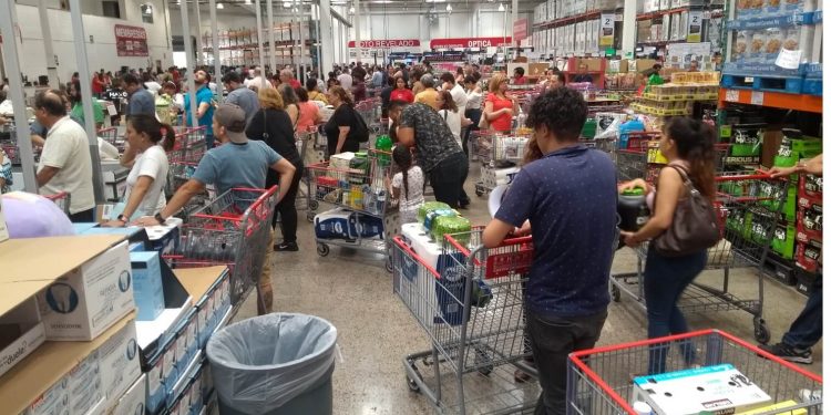 Growth prospects for 2020 grow dim as turmoil hits Mexico