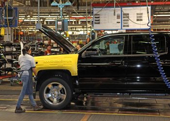 Car exports to the US could fall up to 40%.- industry