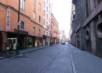 Mexican economy loses 346,000 jobs amid coronavirus shock