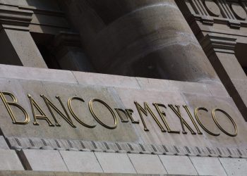Banxico: Mexico's GDP could drop 8.8% in 2020