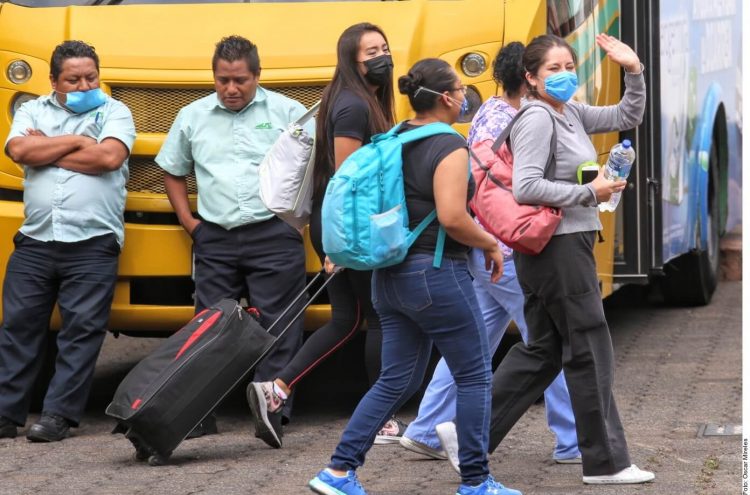 Coronavirus: five regional outbreaks as Mexico hits peak