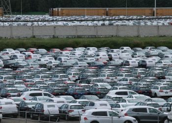 Mexican car exports suffer record plunge in May