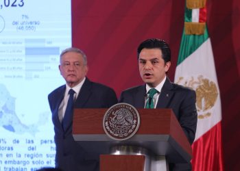 Key leader in Mexico's coronavirus response tests positive