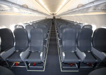 Foreign tourism to Mexico posts historic tumble in April