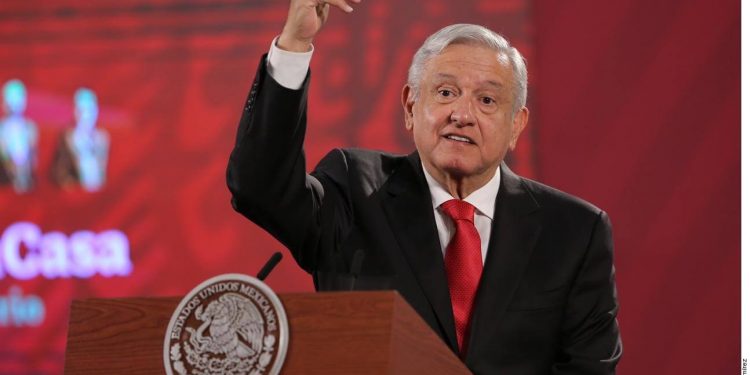 AMLO dismisses economic benefit of wearing face masks