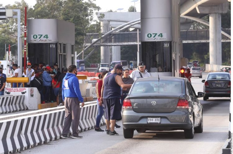 Protestors hijack at least 20 Mexican toll roads