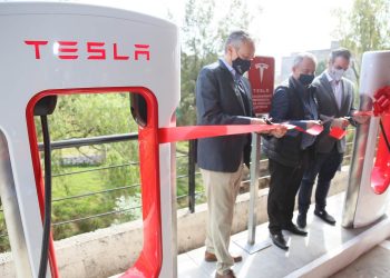 AMLO's energy policy discouraged Tesla to build factory in Mexico