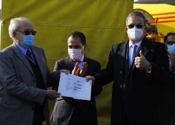 Coronavirus: First shipment of Pfizer-Biotech vaccine arrives in Mexico