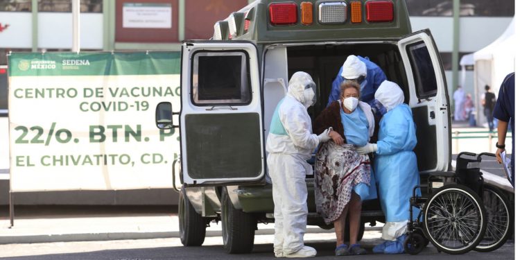 Coronavirus: Mexico reports highest daily death toll as pandemic picks up