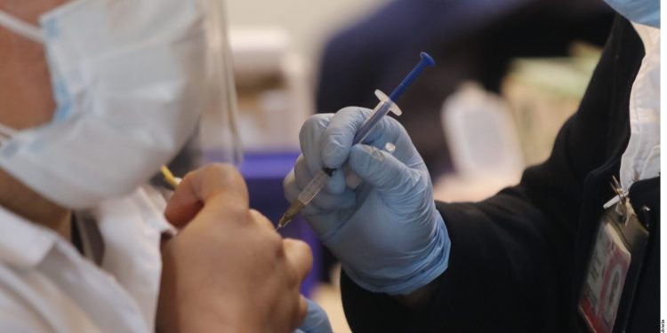 Coronavirus: head of Mexico's vaccination effort steps down