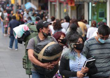 Poverty shoots up as Mexico confronts pandemic, estimates show
