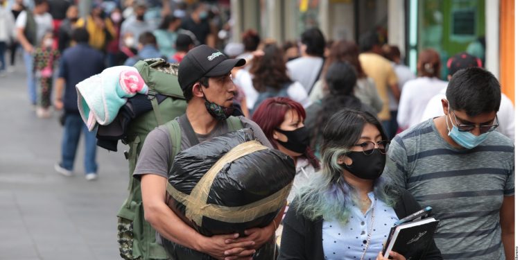 Poverty shoots up as Mexico confronts pandemic, estimates show