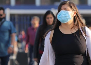Pandemic unduly harming Mexican women's mental health, poll finds